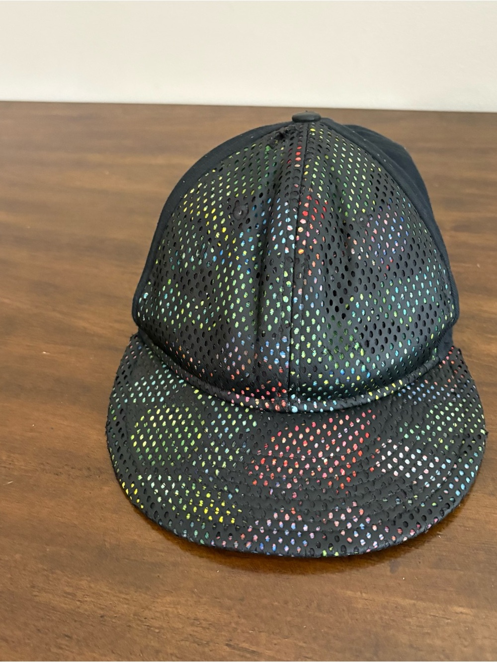 Nike True Men’s Black Perforated Cap EUC Adjustable Streetwear hat sporty